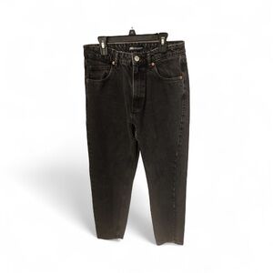 Zara Jeans, Women’s Straight Leg, Black, Size 6.